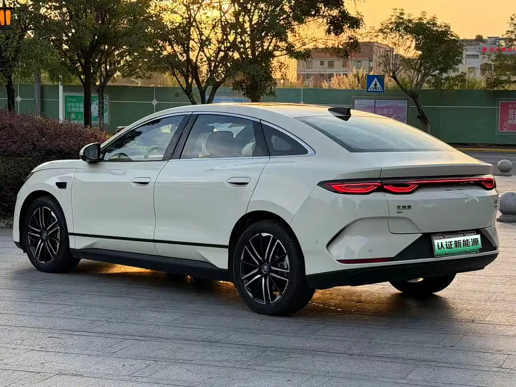 BYD Qin L — миниатюра 16