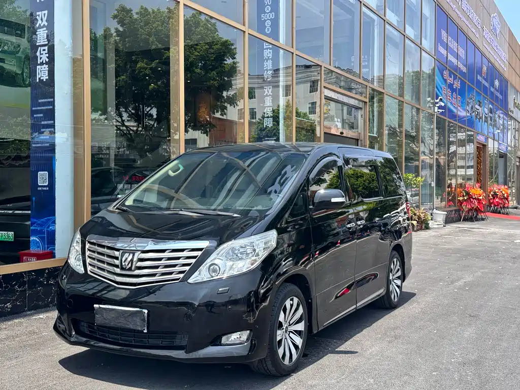Toyota Alphard 2011 3.5L Luxury