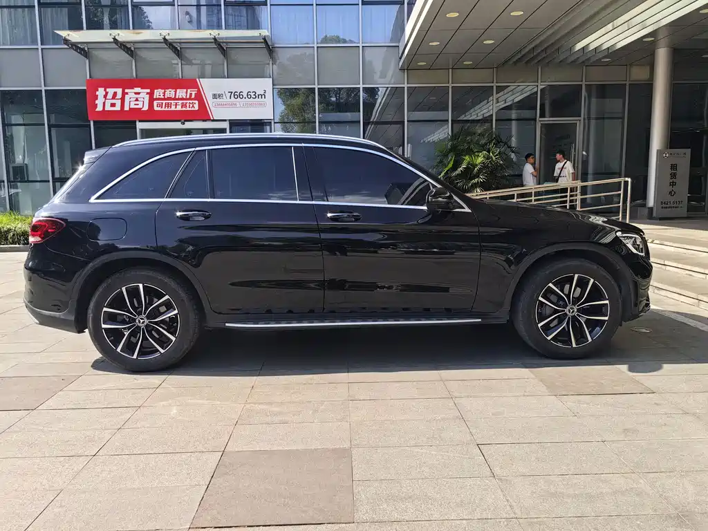 Mercedes-Benz GLC 2021 GLC 300 L 4MATIC