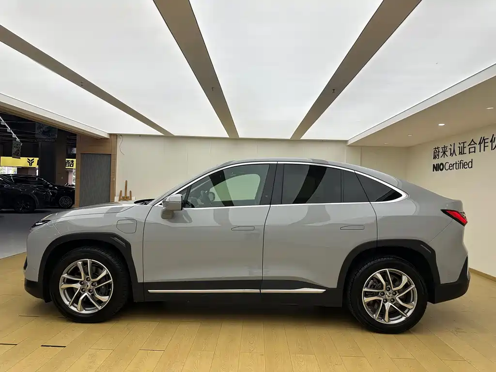NIO EC6 — миниатюра 18