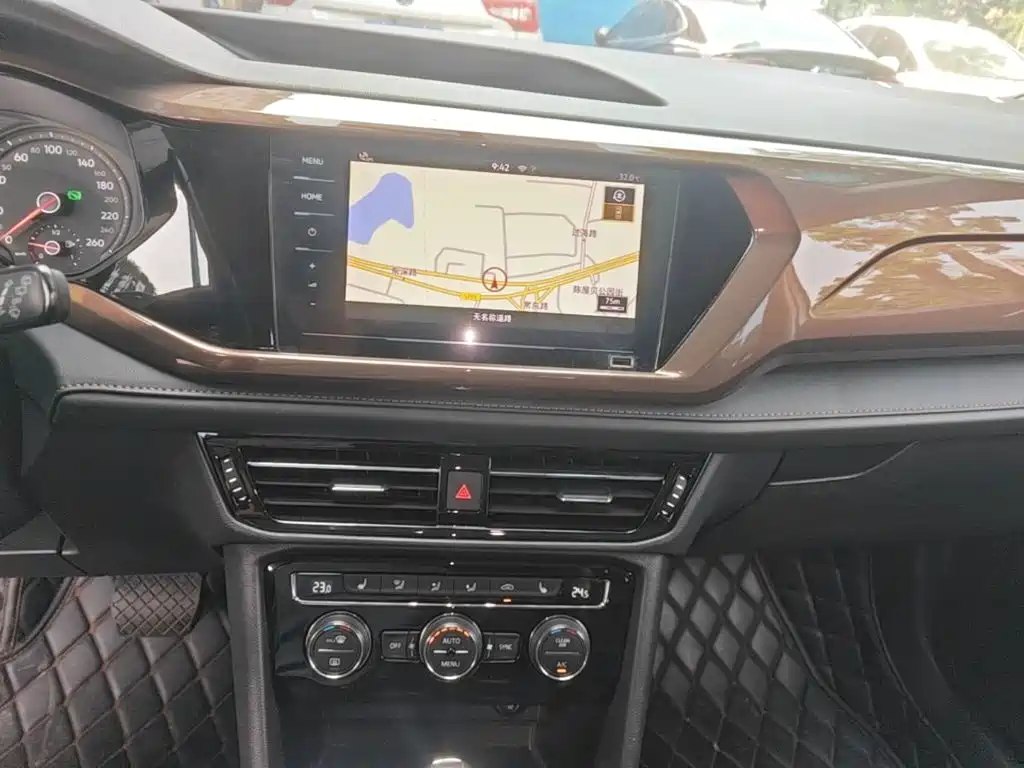 Volkswagen Tharu — миниатюра 13