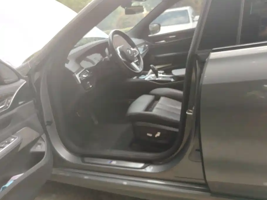 BMW 6 series GT 2022 Silver/gray из Китая