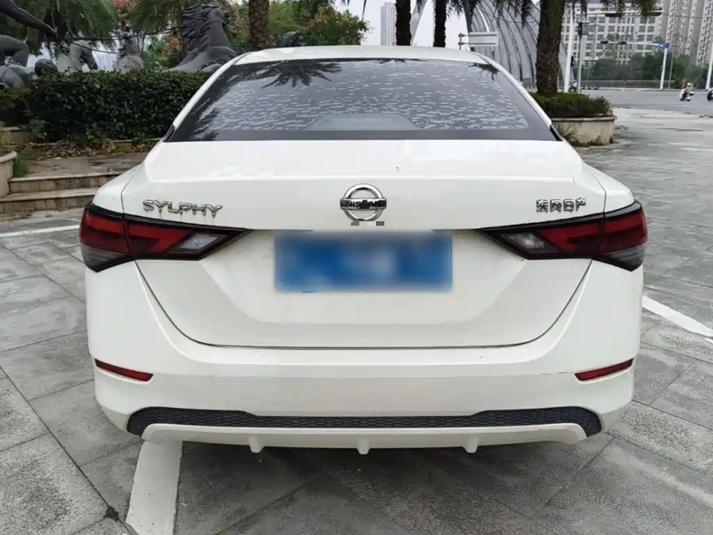 Nissan Sylphy — миниатюра 6