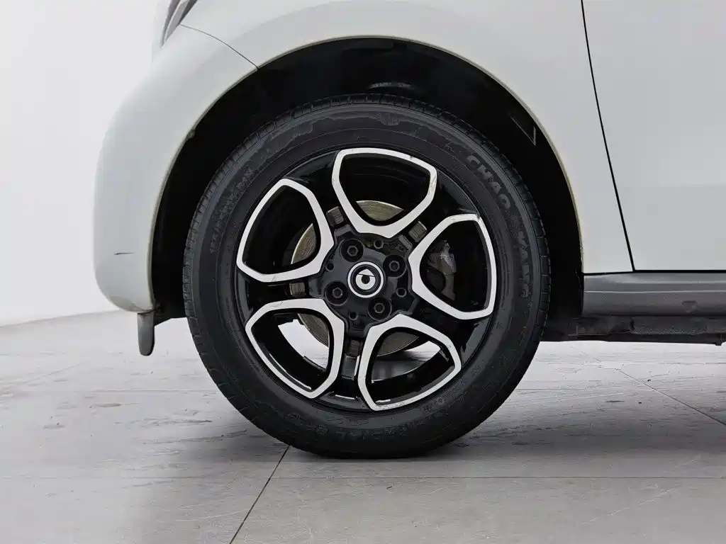 smart Smart Forfour — миниатюра 17