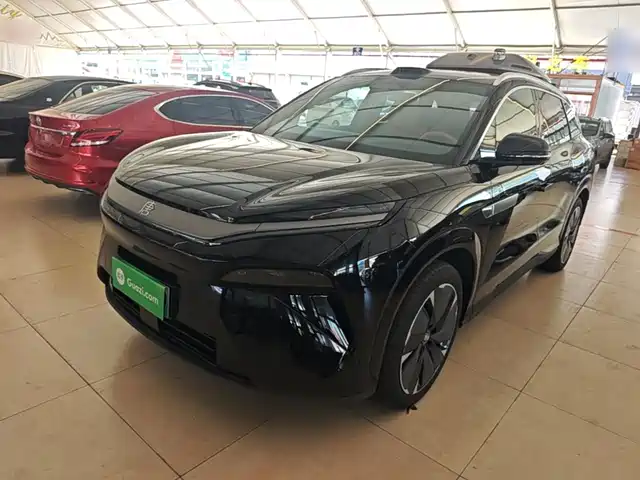 2025 BYD Tang