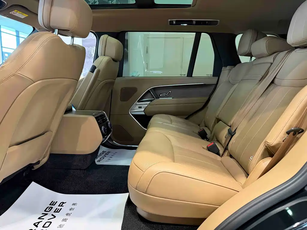 Land Rover Range Rover — миниатюра 15