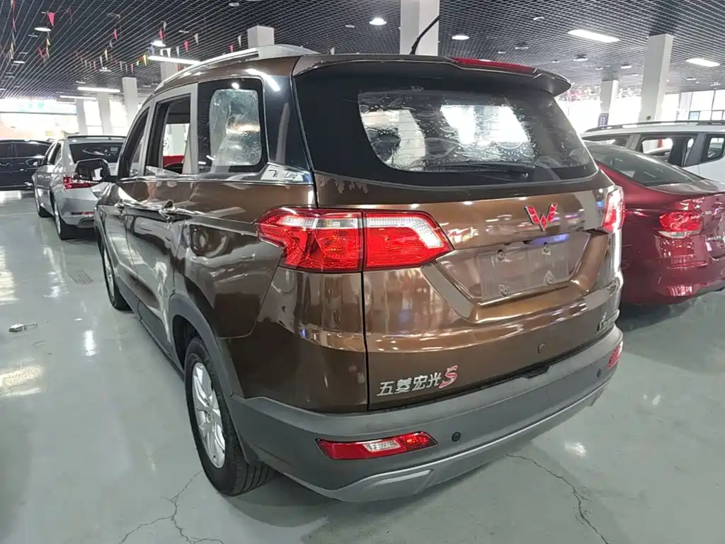 Wuling Hongguang S3 — миниатюра 5