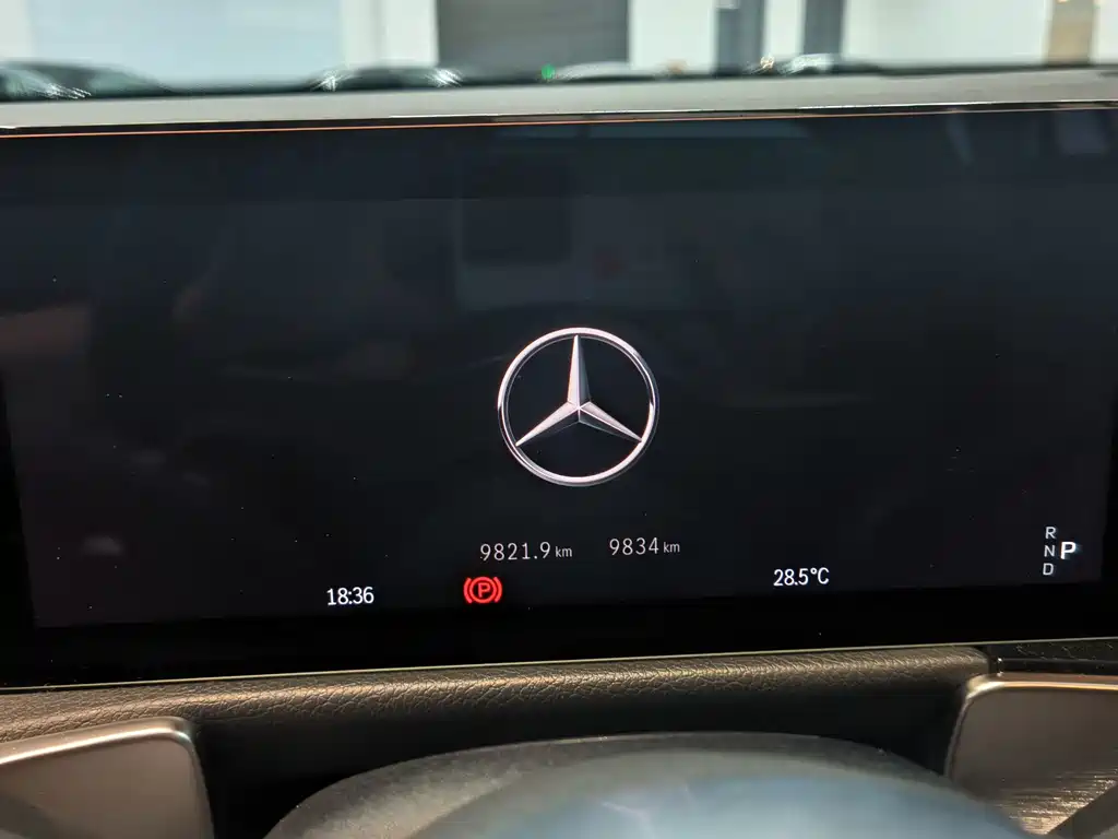 Mercedes-Benz EQB — миниатюра 9