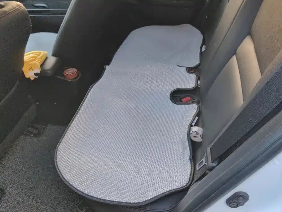 Toyota Yaris L — миниатюра 11