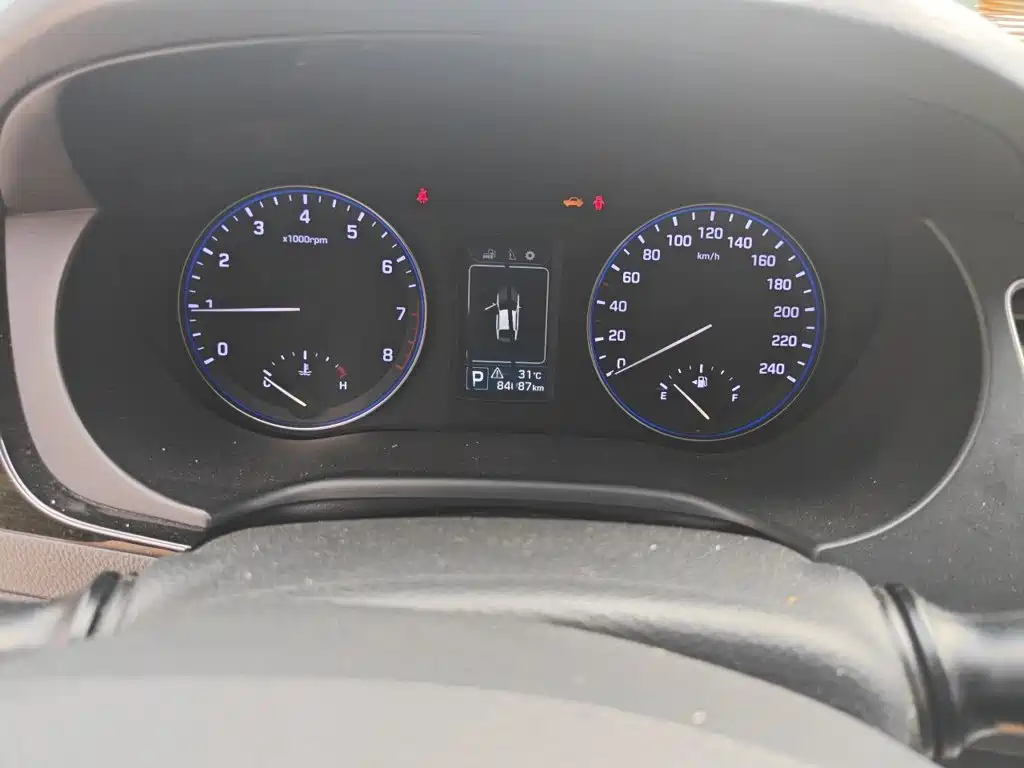 Hyundai Mistra — миниатюра 8