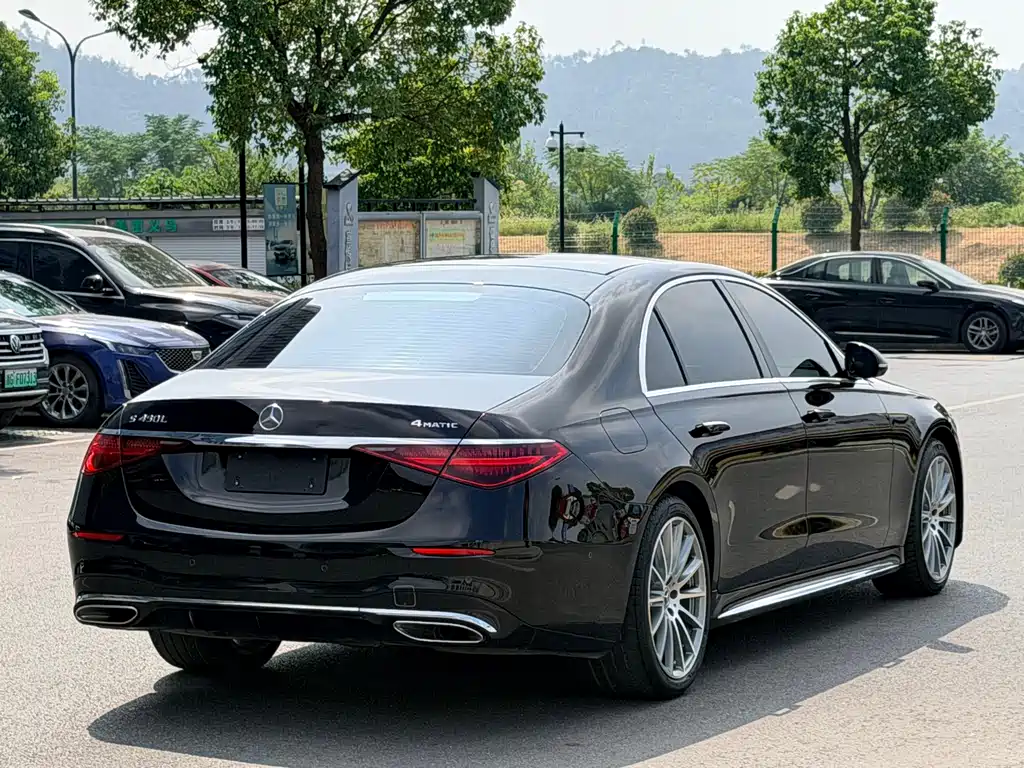 Mercedes-Benz S-Class — миниатюра 3
