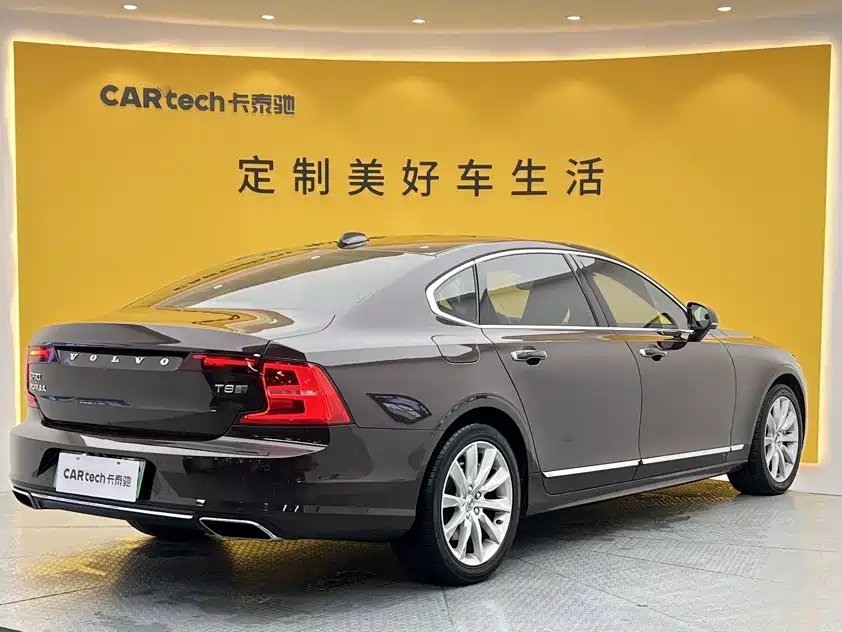 Volvo S90 PHEV — миниатюра 4