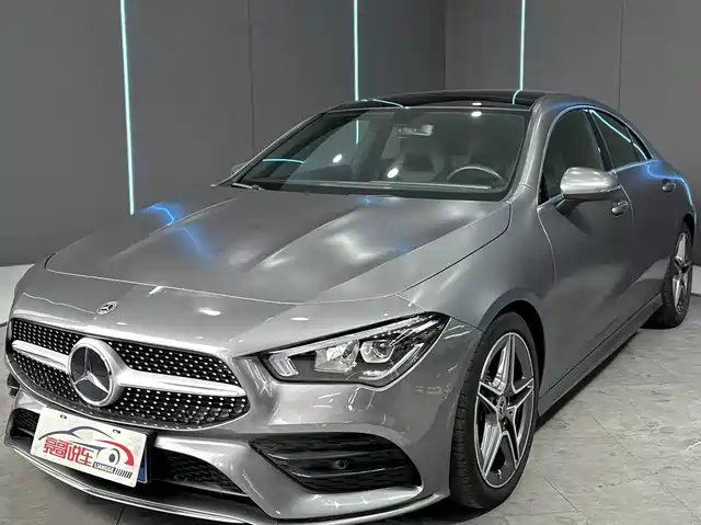 MERCEDES-BENZ CLA