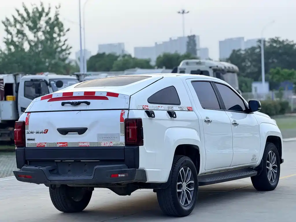 JMC Yuhu 9 — миниатюра 6