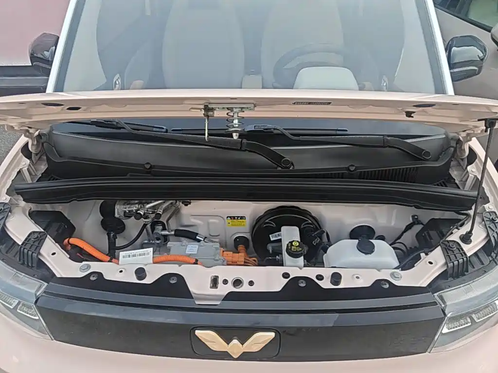Wuling MINIEV — миниатюра 20