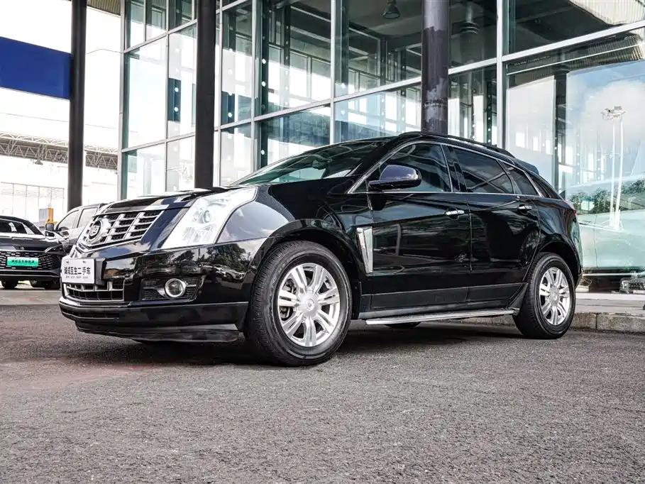 Купить Cadillac SRX