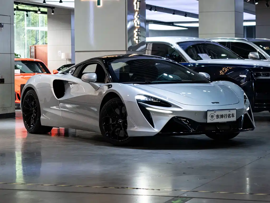 McLaren Artura — миниатюра 4