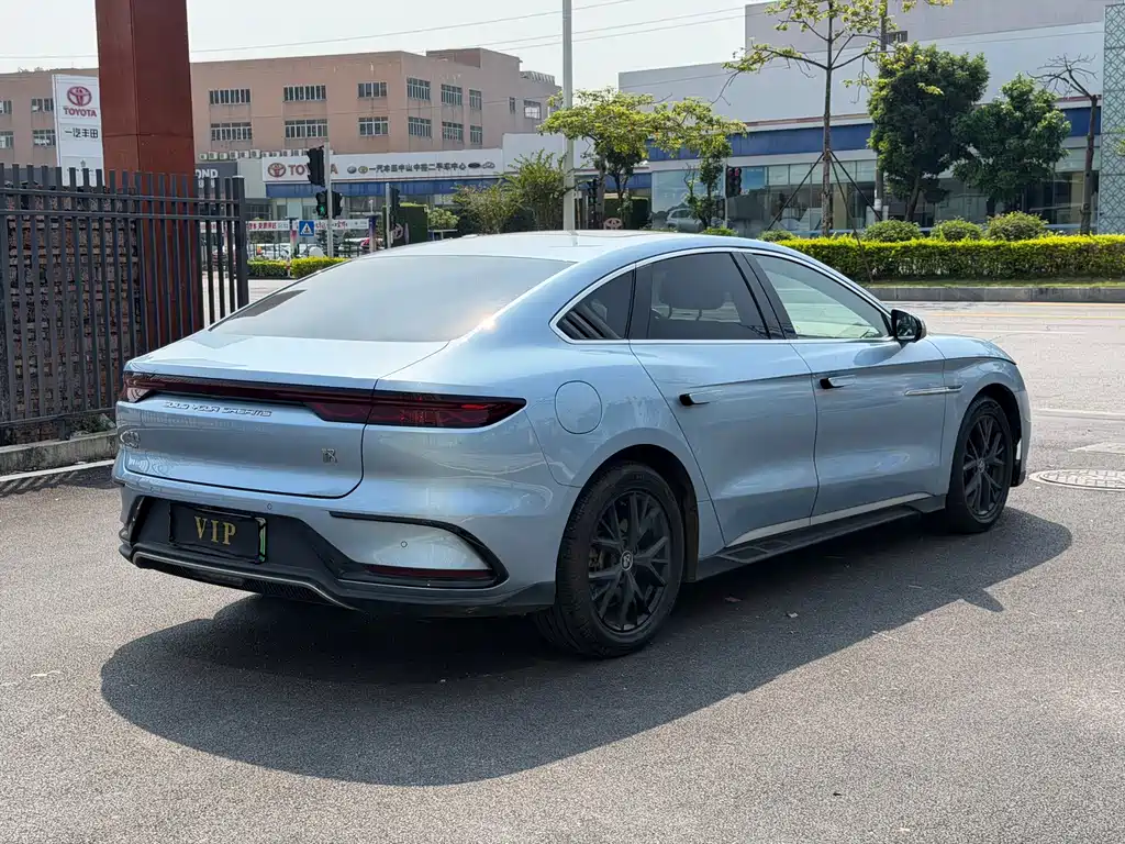 BYD Han — миниатюра 12