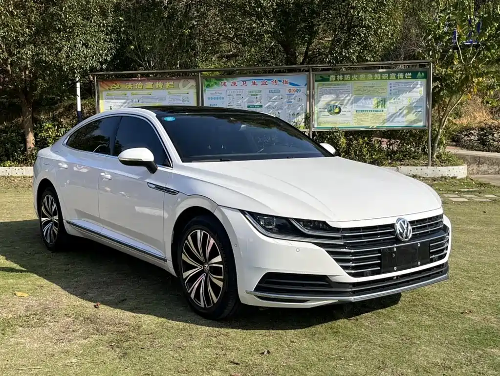 Volkswagen CC — миниатюра 3