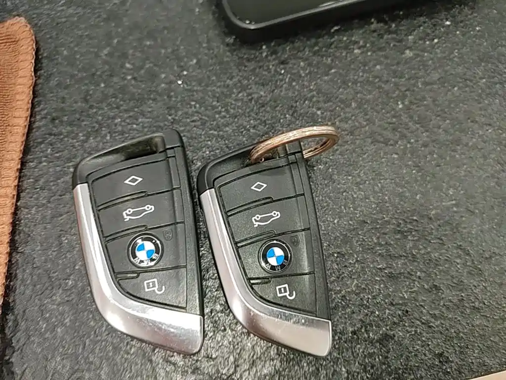 BMW iX3 — миниатюра 9
