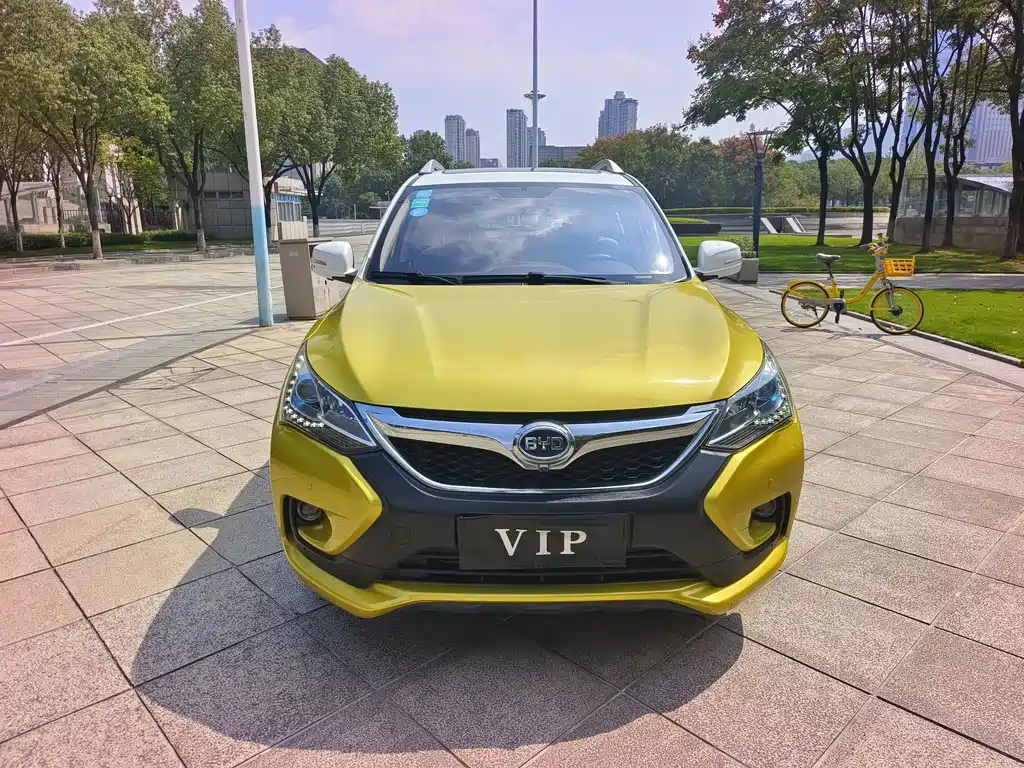 BYD Song — миниатюра 2