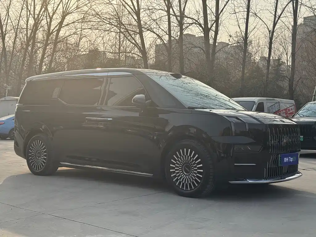 ZEEKR EXTREME KRYPTON 009