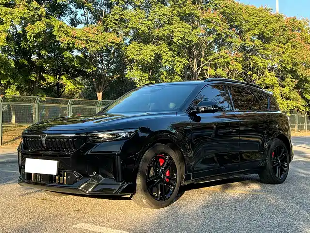 VOYAH LAN TU FREE 2024