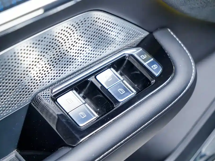 ZEEKR EXTREME KRYPTON 001