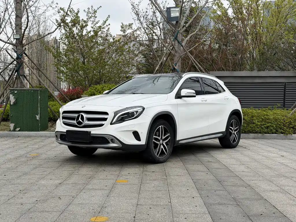 Mercedes-Benz GLA 2017