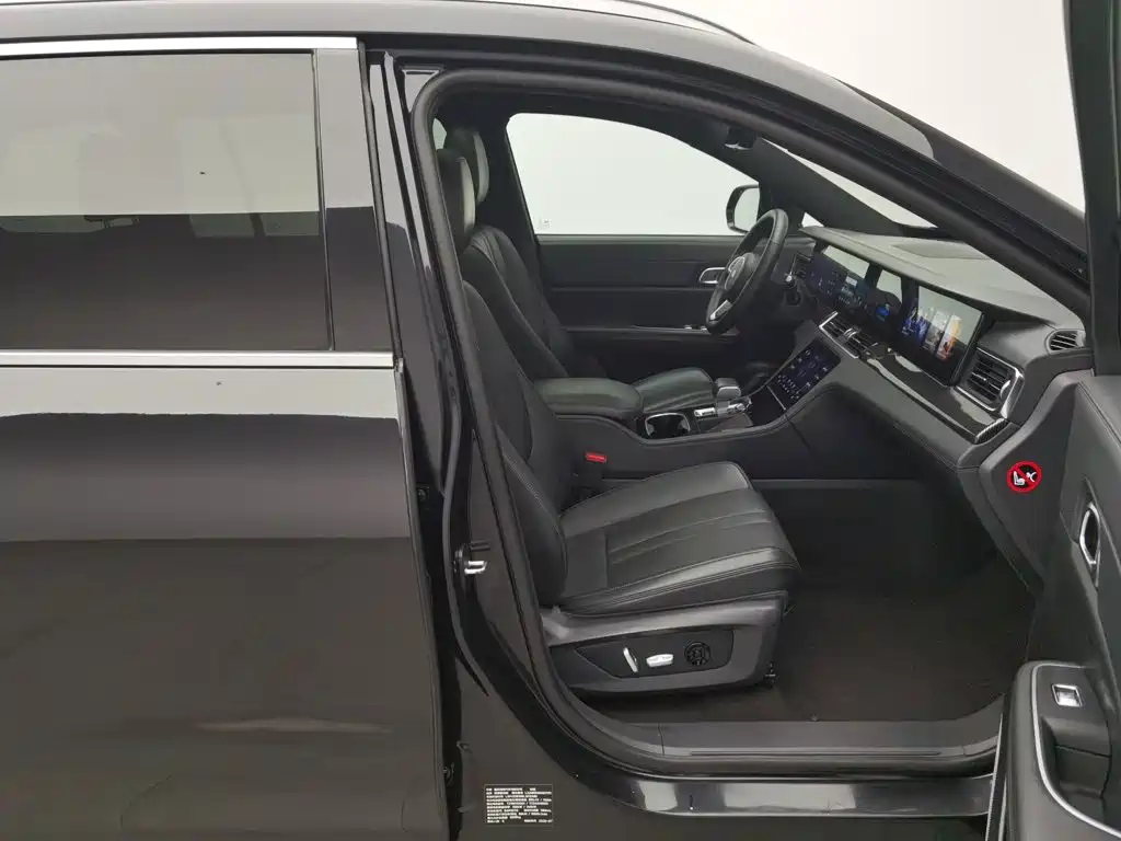 Li Auto Li ONE — миниатюра 23