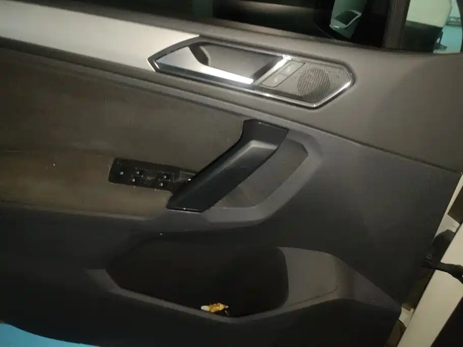 Volkswagen Tiguan — миниатюра 7