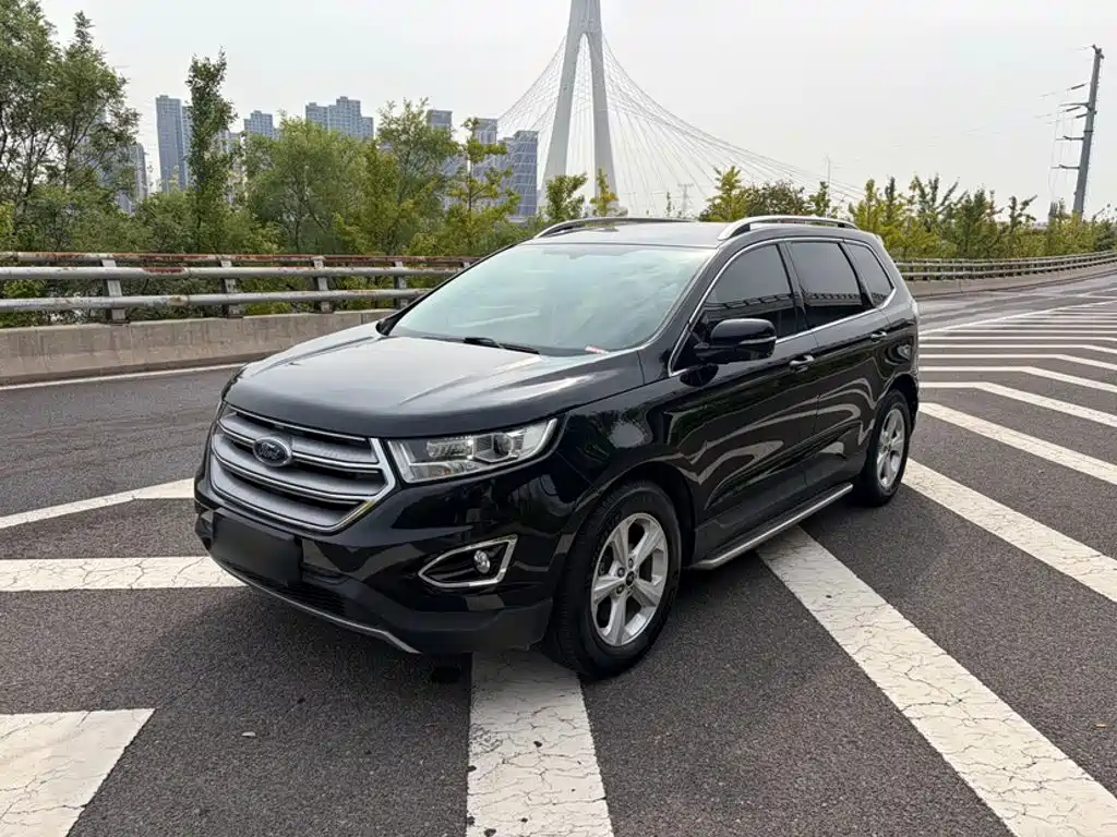 Ford Edge — миниатюра 2