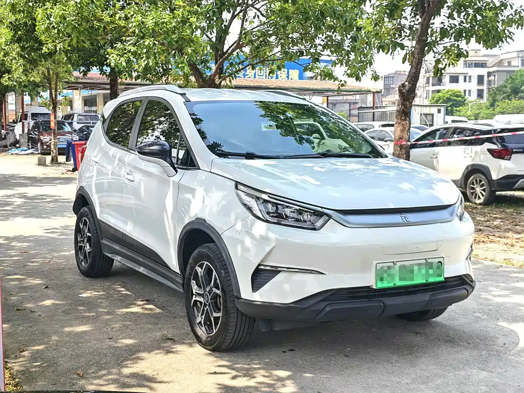 BYD Yuan Pro — миниатюра 2