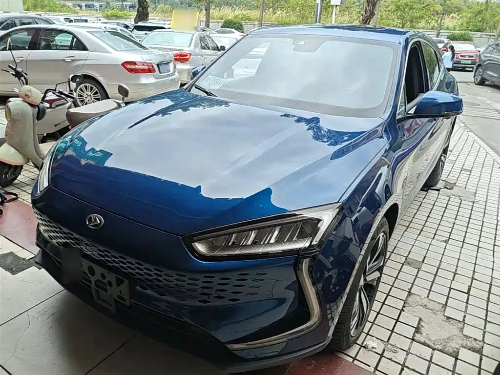 Seres Seres SF5 2021