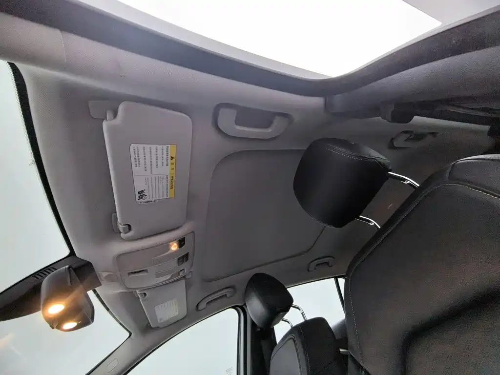 Infiniti QX30 — миниатюра 14