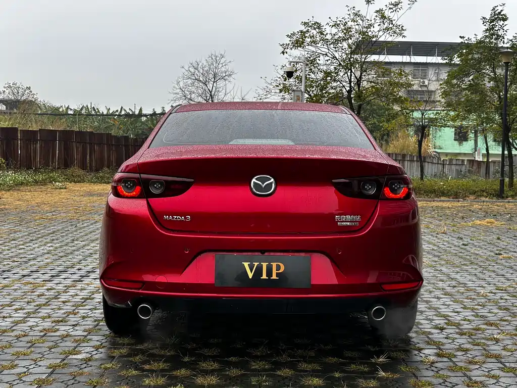 MAZDA 3 ANGKESAILA