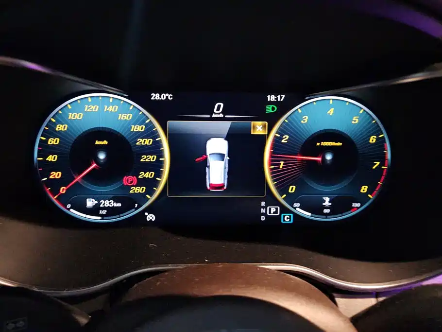 Mercedes-Benz GLC — миниатюра 14
