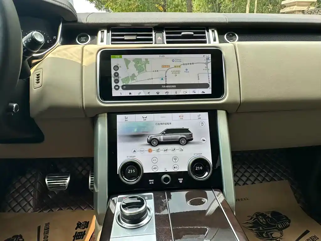 Land Rover Range Rover — миниатюра 21