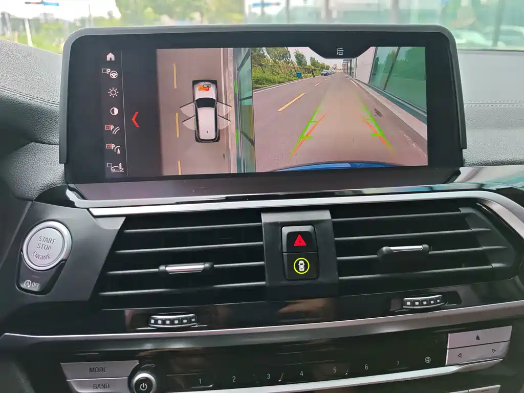 BMW X3 — миниатюра 26