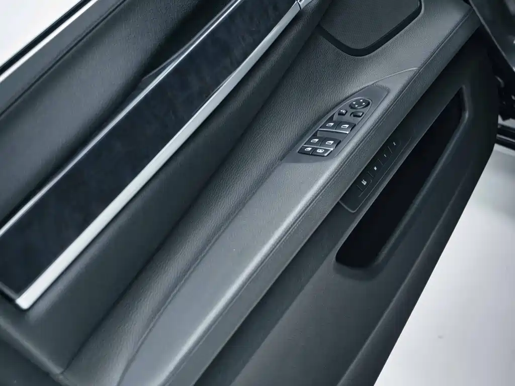 BMW 7 Series — фотографии объявления, Фото 15