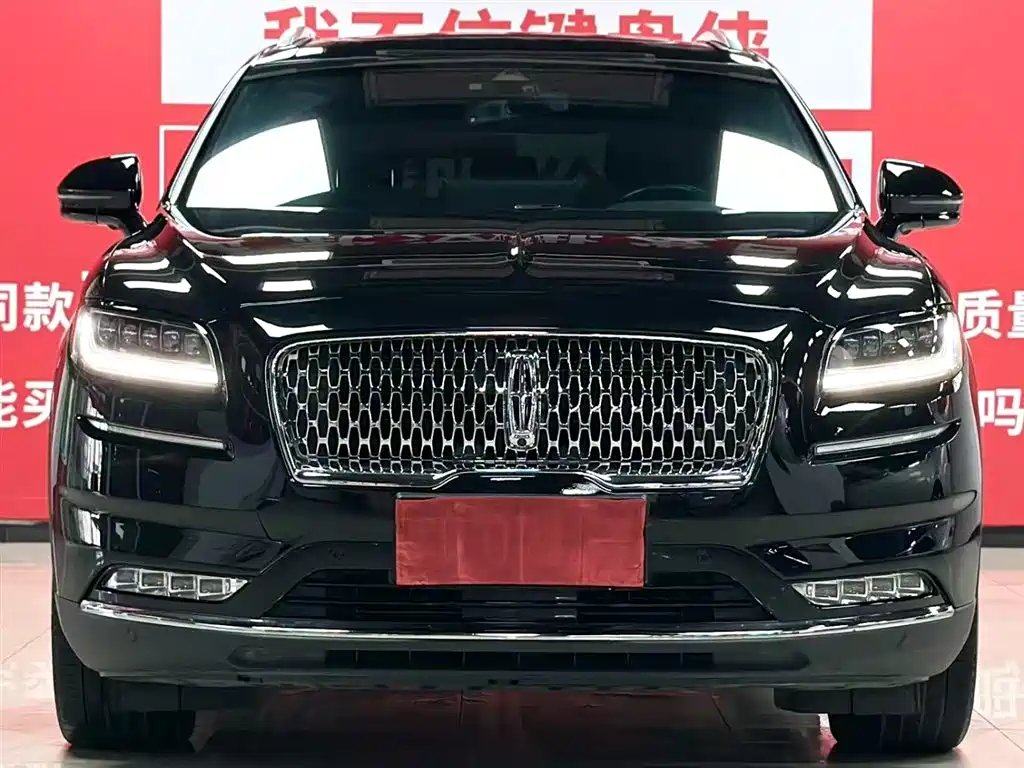 Lincoln Nautilus 2021 2.7T