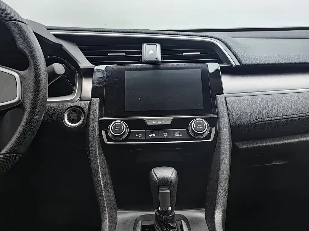 Honda Civic — миниатюра 12