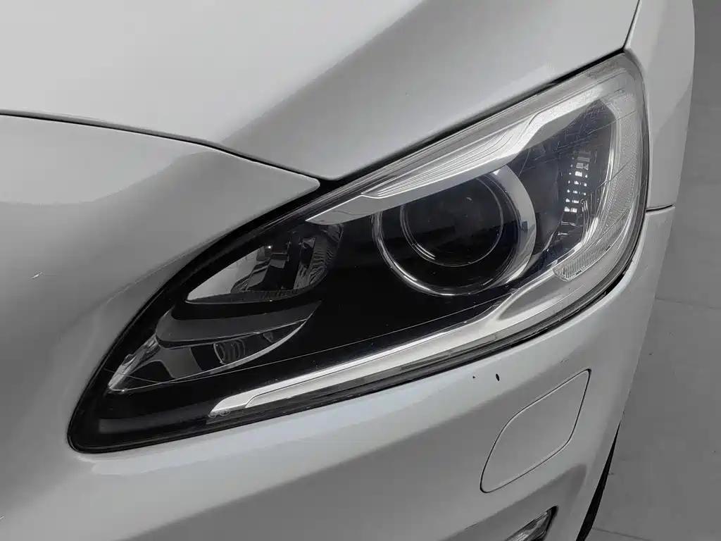 Volvo S60 — миниатюра 7