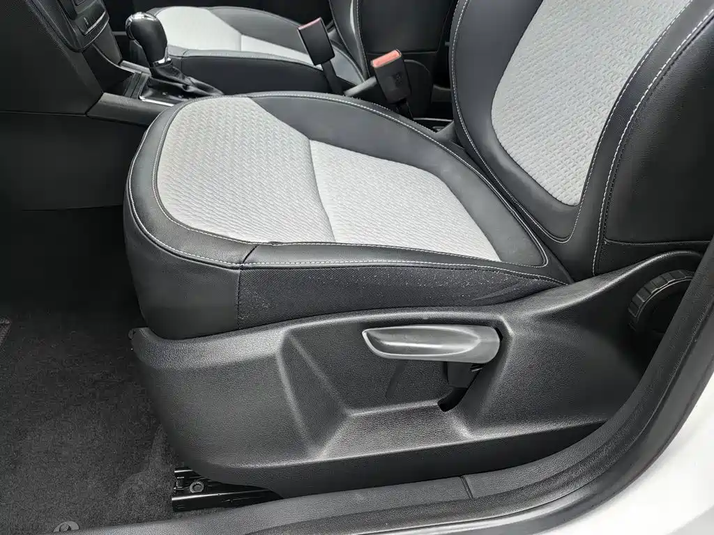 Skoda Yeti — миниатюра 20