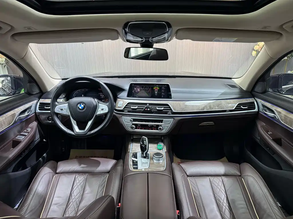 BMW 7 Series 7 2019 740Li Lead Luxury