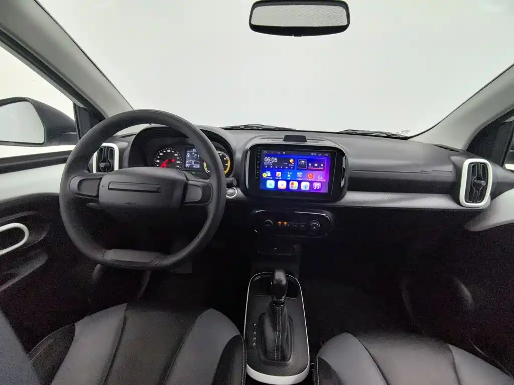 Roewe Clever — миниатюра 5