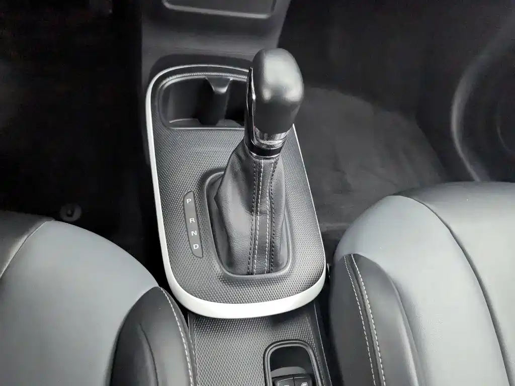 Roewe Clever — миниатюра 13