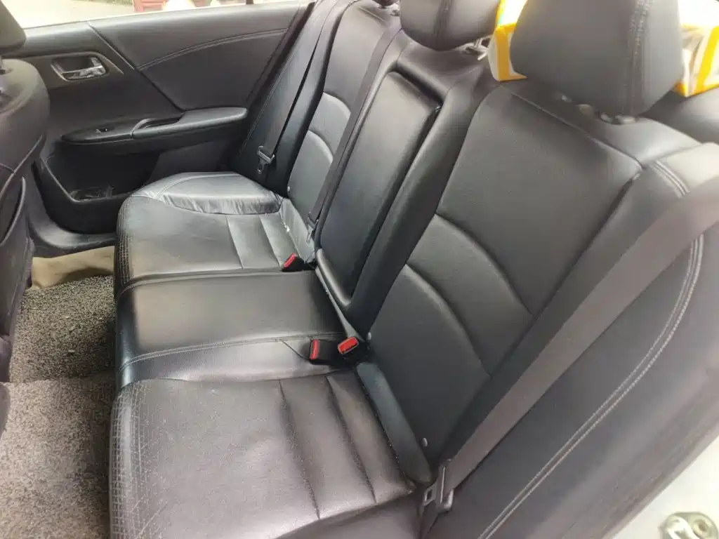 Honda Accord — миниатюра 15