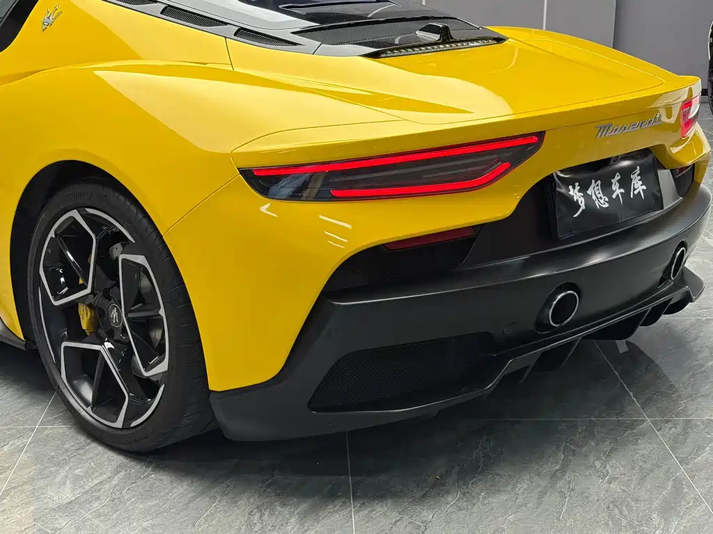 Maserati MC20 — миниатюра 9