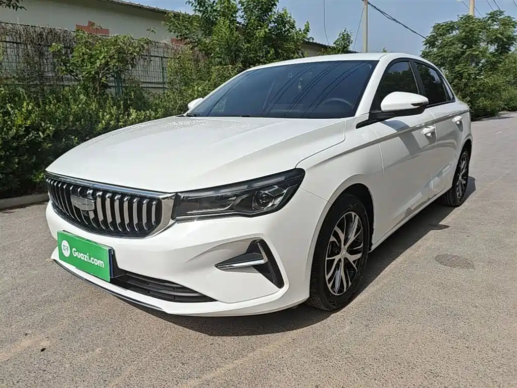 Geely Emgrand 2025 4 1.5L CVT